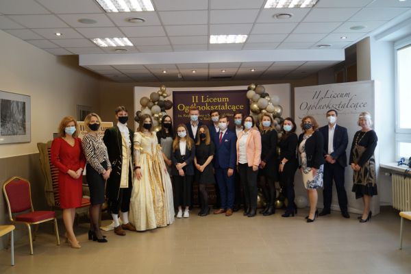 Pan dyrektor, wicedyrektorzy, uczniowie