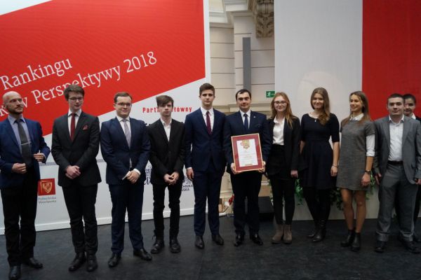 Delegacja II LO z dyplomem