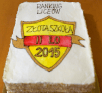 tort ze złotą tarczą